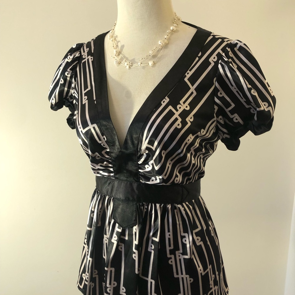 Short sleeve blouse